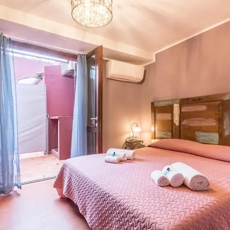 Con Grande Giardino Ad 800 Mt Dal Mare * كابيتانا