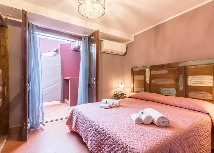 Con Grande Giardino Ad 800 Mt Dal Mare * カピターナ