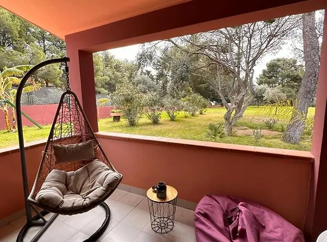 Con Grande Giardino Ad 800 Mt Dal Mare *