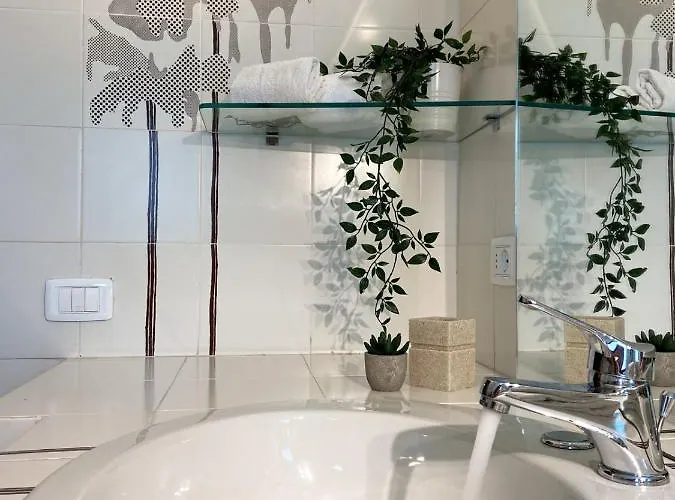 Con Grande Giardino Ad 800 Mt Dal Mare