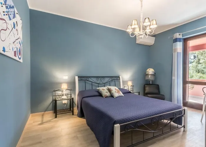 アパート Con Grande Giardino Ad 800 Mt Dal Mare カピターナ